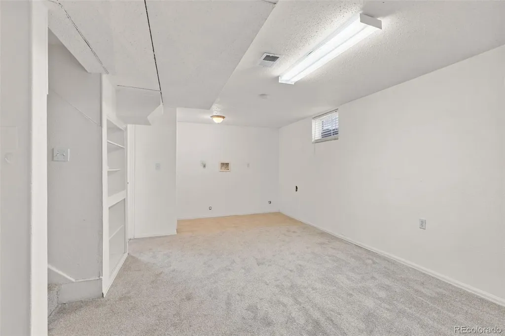 7230 Quivas Street Denver CO 80221