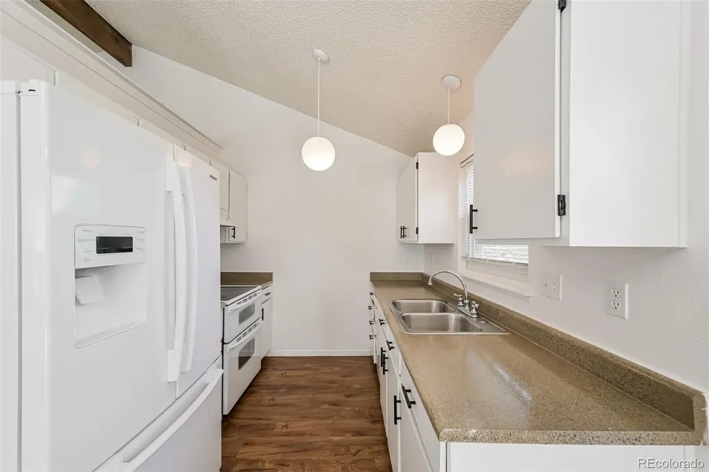 18064 E Ford Place Aurora CO 80017