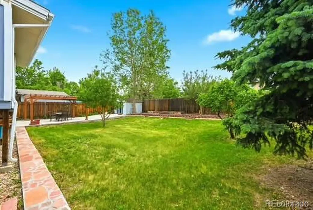 1526 S Ursula Court Aurora CO 80012