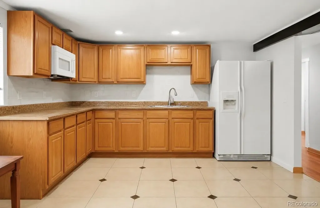 1526 S Ursula Court Aurora CO 80012