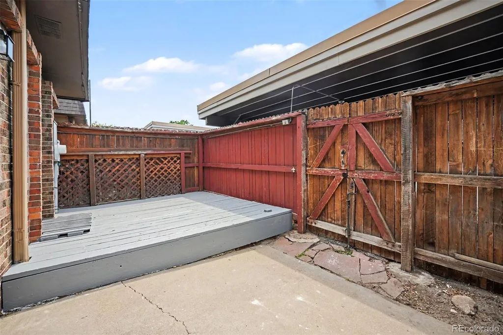 520 Gladiola Street Golden CO 80401