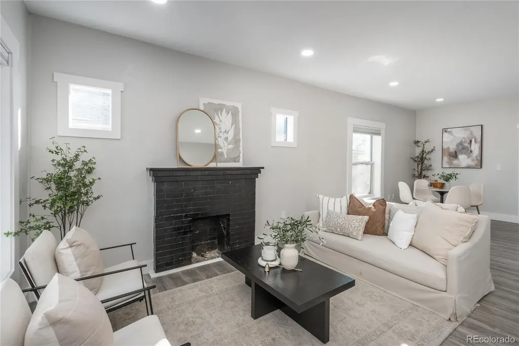 2339 S Acoma Street Denver CO 80223