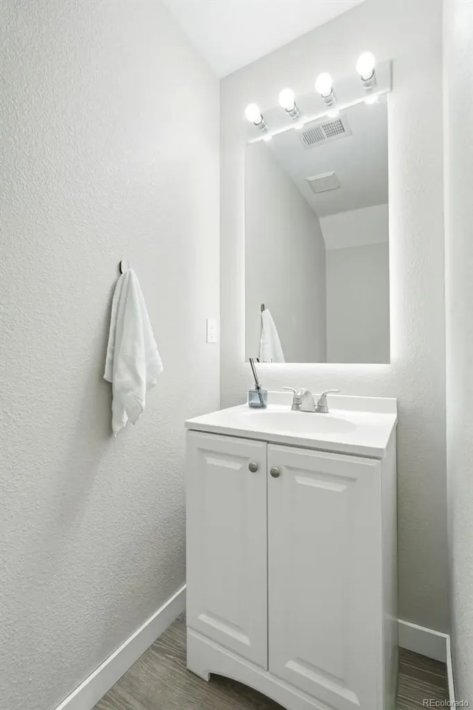 21906 E Crestline Place Aurora CO 80016