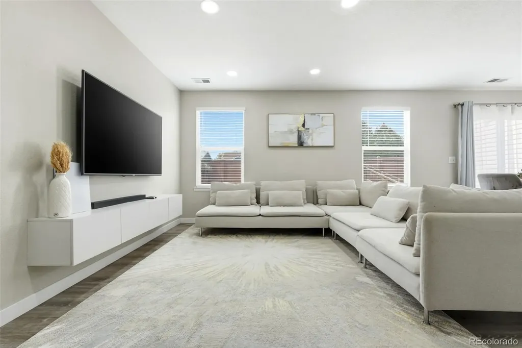 21906 E Crestline Place Aurora CO 80016