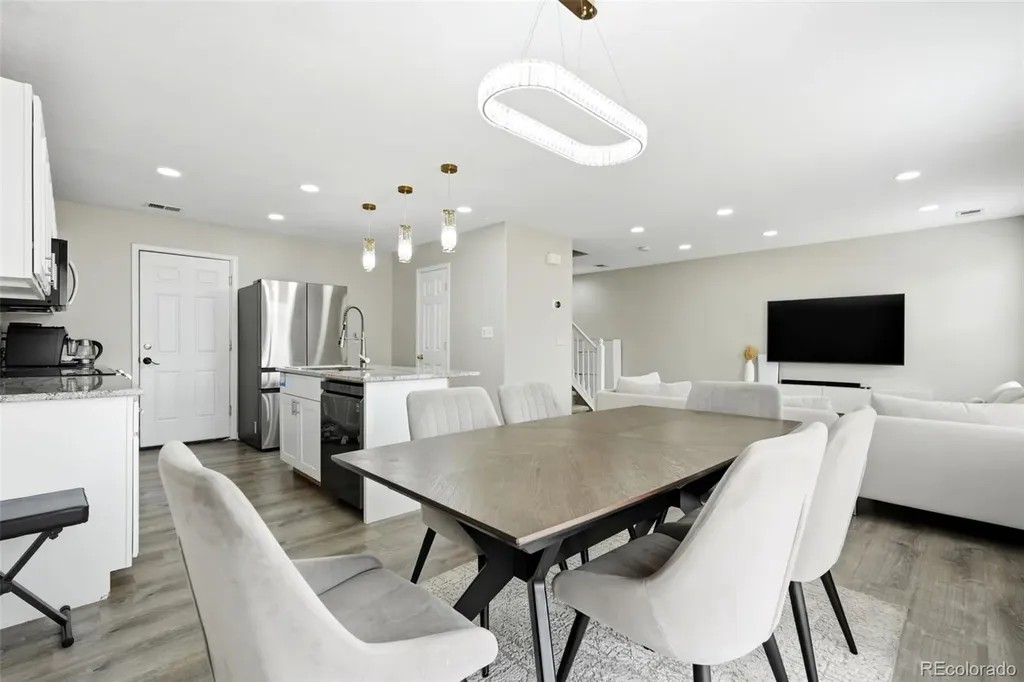 21906 E Crestline Place Aurora CO 80016
