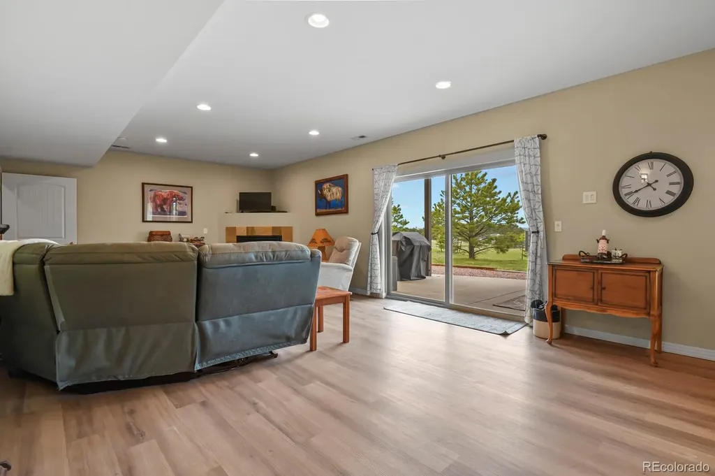 13090 Green Meadow Drive Elbert CO 80106
