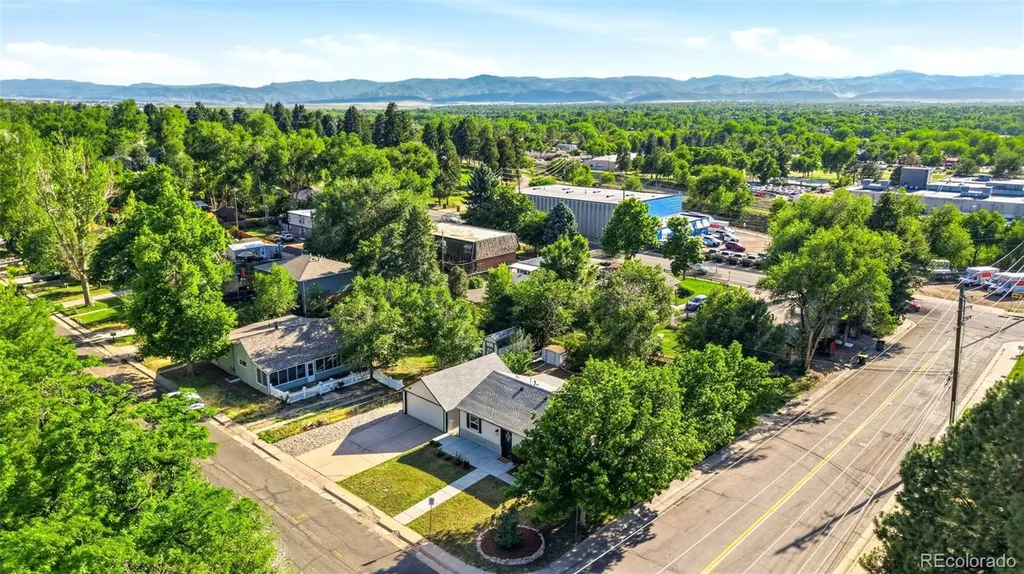 6005 S Sycamore Street Littleton CO 80120