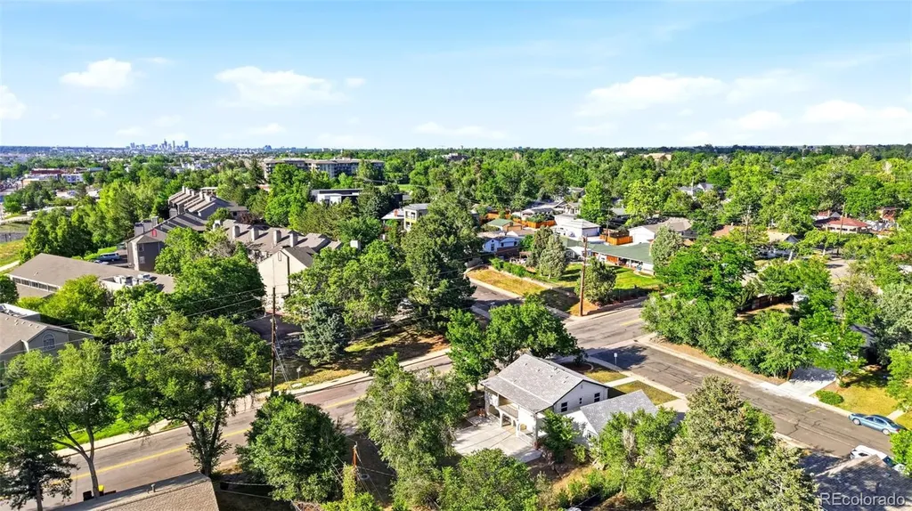 6005 S Sycamore Street Littleton CO 80120