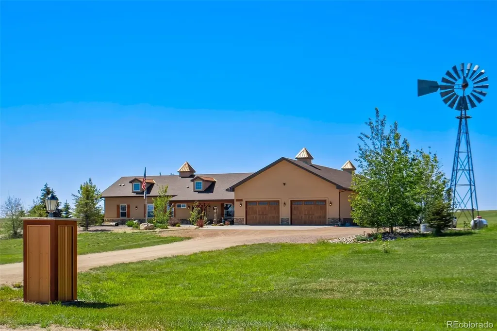 13735 Mccune Road Elbert CO 80106