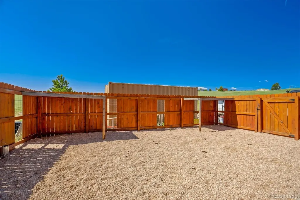 13735 Mccune Road Elbert CO 80106