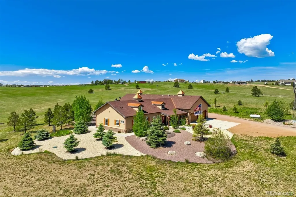 13735 Mccune Road Elbert CO 80106