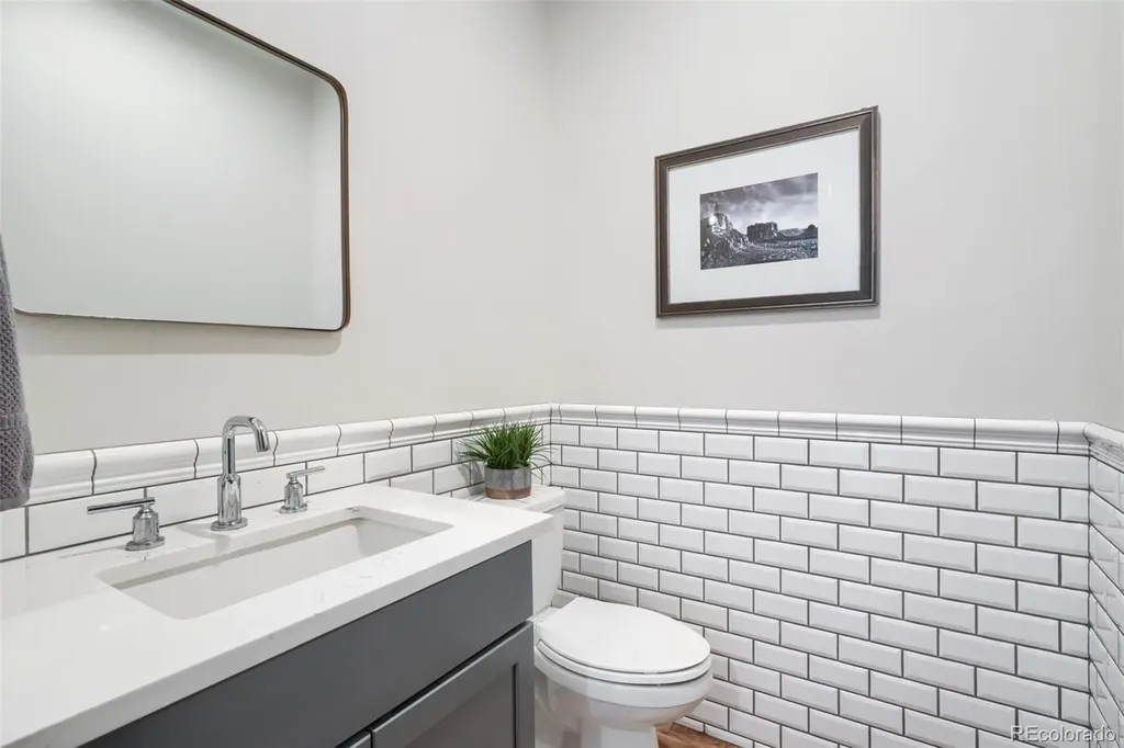 3322 N Columbine Street Denver CO 80205
