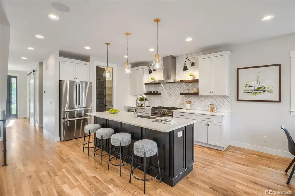 3322 N Columbine Street Denver CO 80205