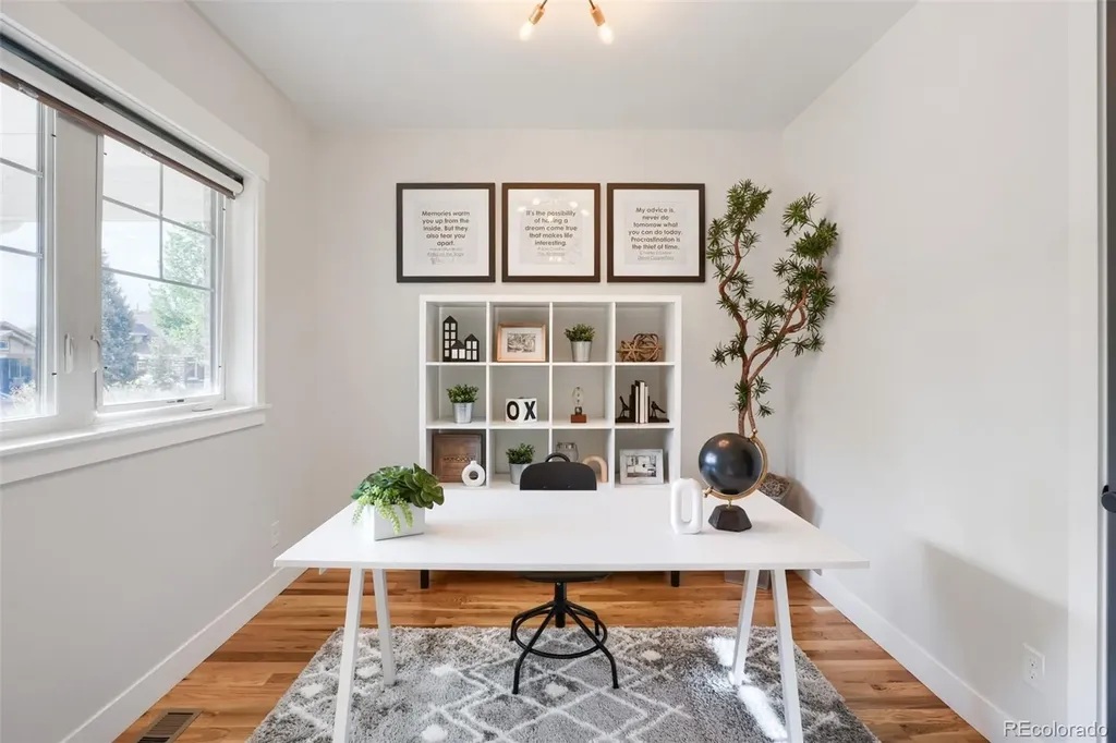 3322 N Columbine Street Denver CO 80205