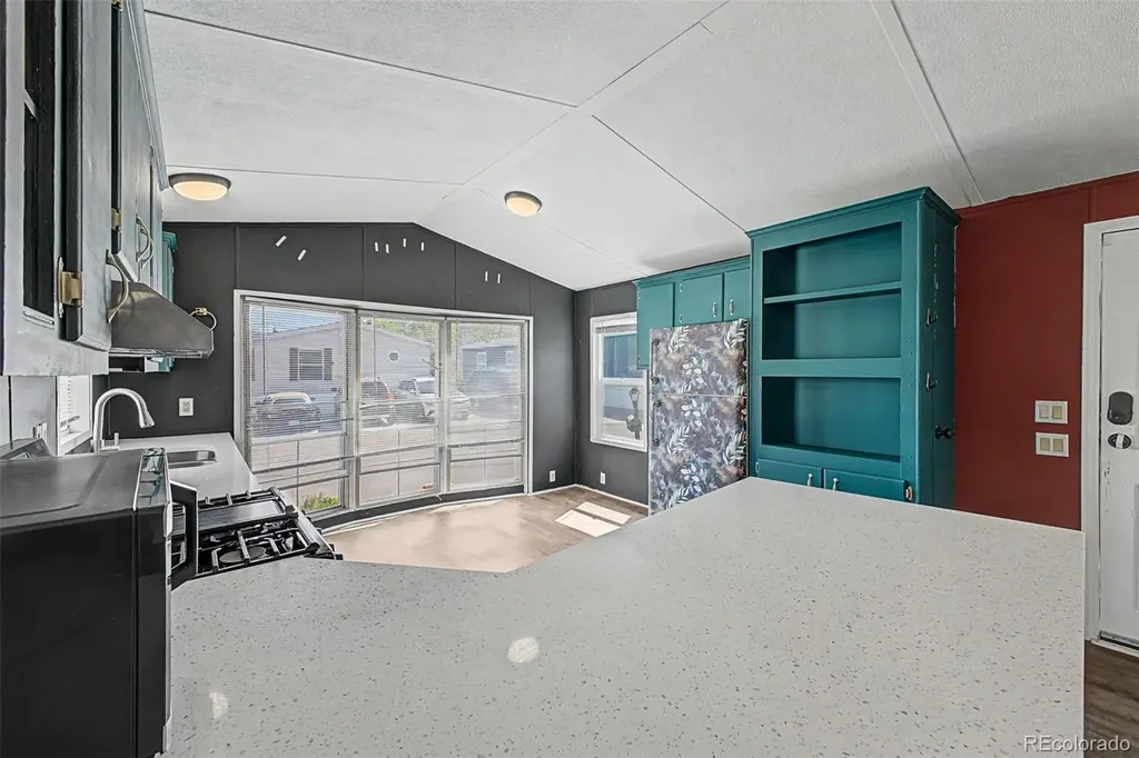 1645 F Street Golden CO 80401
