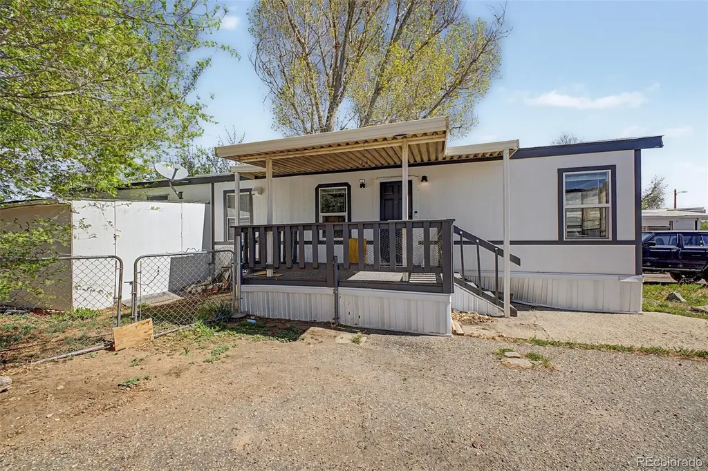 1645 F Street Golden CO 80401