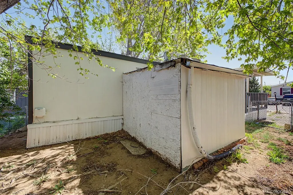 1645 F Street Golden CO 80401