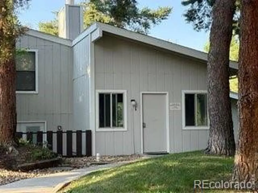 8050 Niwot Road Niwot CO 80503
