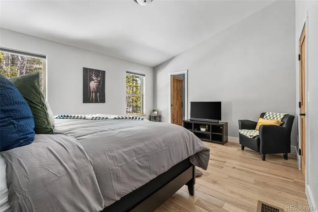 79 Beaver Road Idaho Springs CO 80452