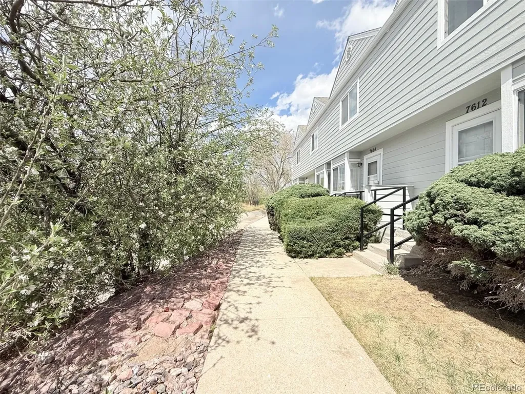 7612 Lexington Manor Drive Colorado Springs CO 80920