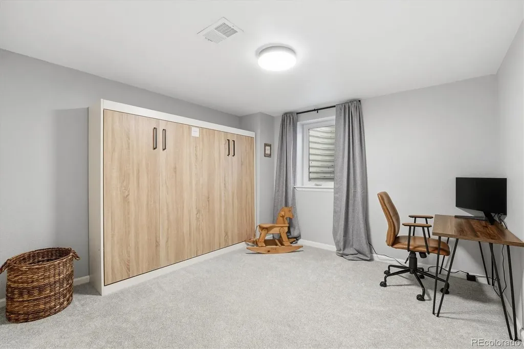 6068 S Locust Circle Centennial CO 80111