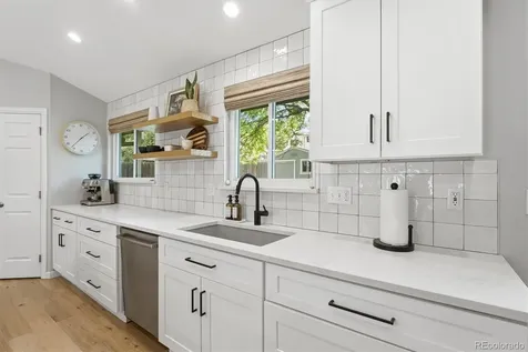 6068 S Locust Circle Centennial CO 80111