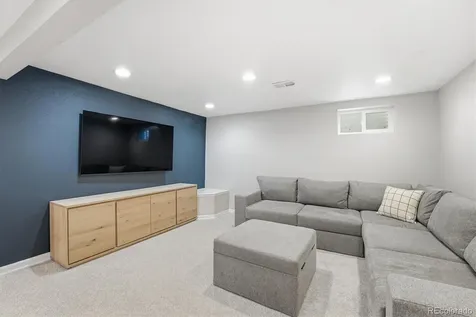 6068 S Locust Circle Centennial CO 80111