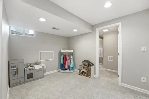 6068 S Locust Circle Centennial CO 80111