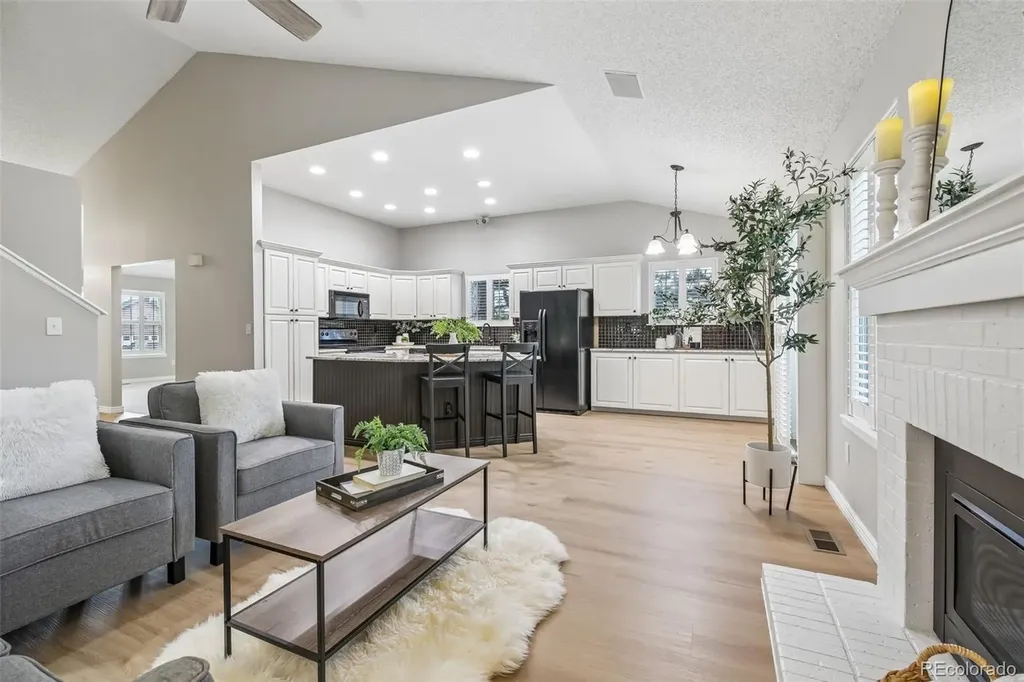 9805 Foxhill Circle Highlands Ranch CO 80129