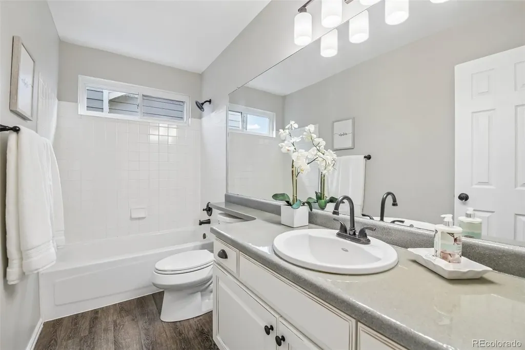 9805 Foxhill Circle Highlands Ranch CO 80129