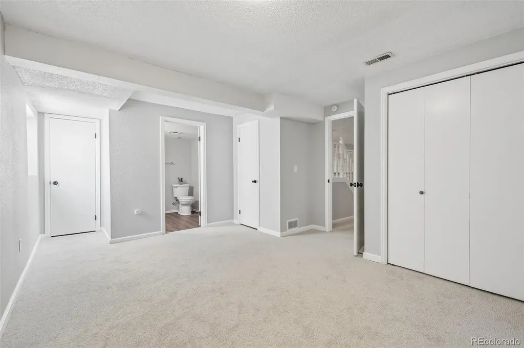 9805 Foxhill Circle Highlands Ranch CO 80129
