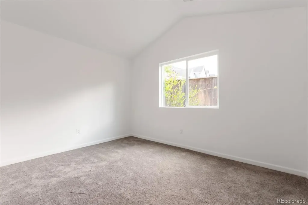 1728 Eagle Street Aurora CO 80011