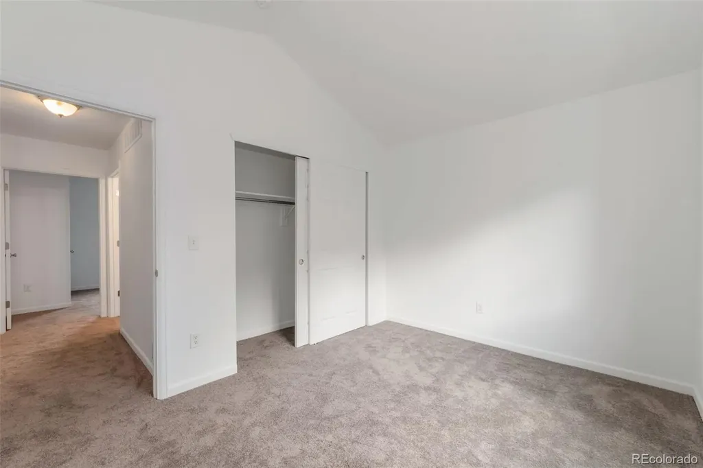 1728 Eagle Street Aurora CO 80011