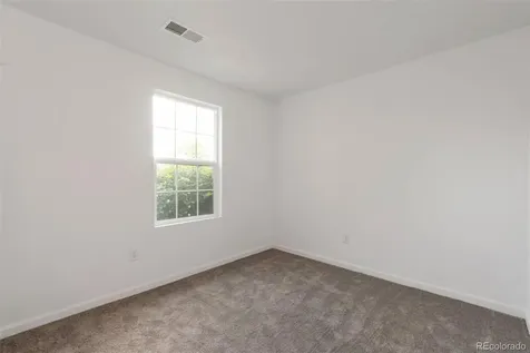 1728 Eagle Street Aurora CO 80011