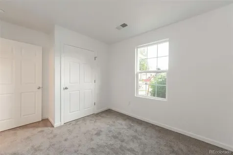 1728 Eagle Street Aurora CO 80011
