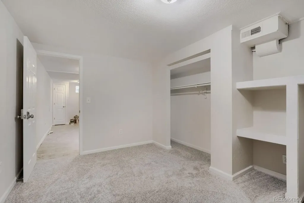 8560 Essex Street Denver CO 80229