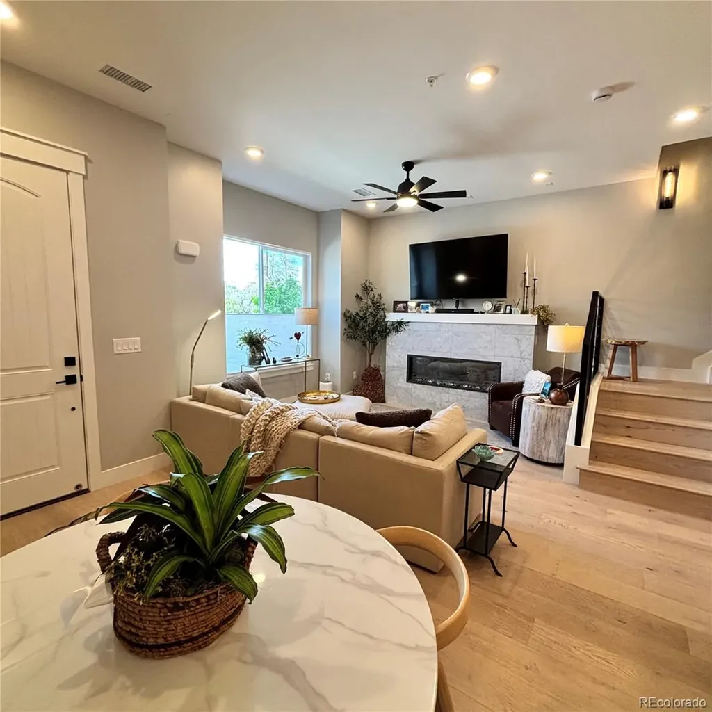 364 E Orchard Road Centennial CO 80121