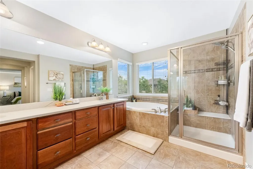 10755 Glengate Circle Highlands Ranch CO 80130