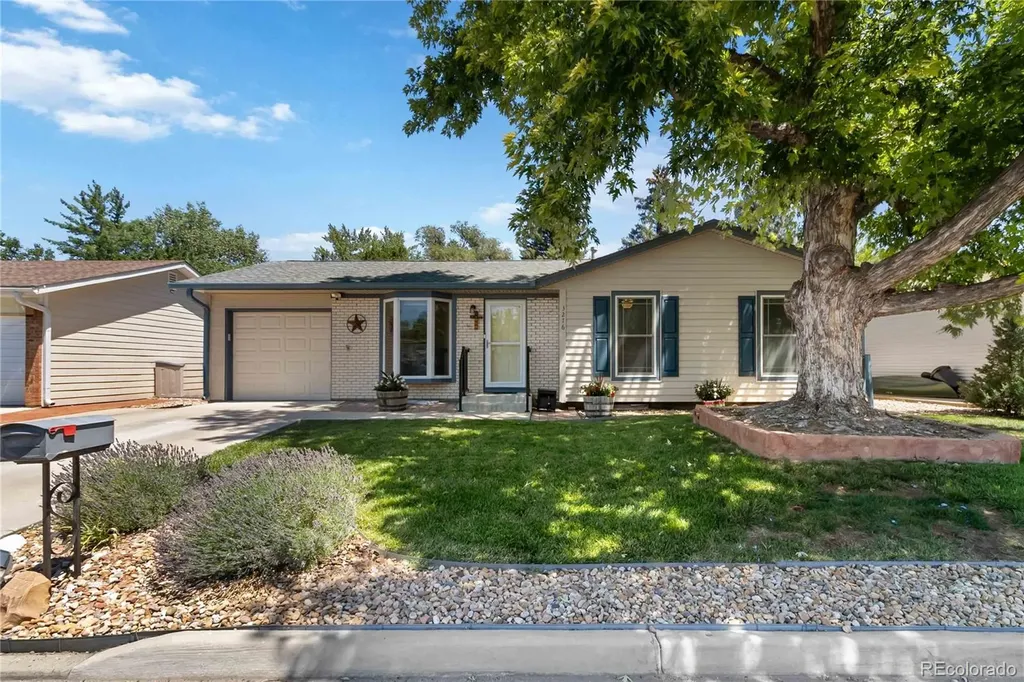3276 S Hoyt Way Denver CO 80227