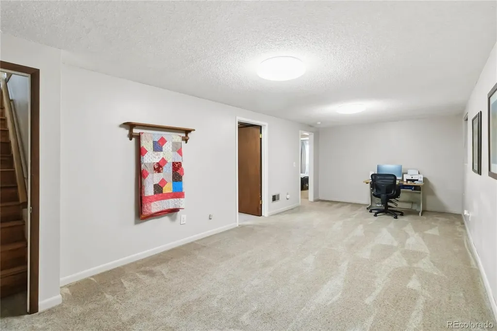 3276 S Hoyt Way Denver CO 80227