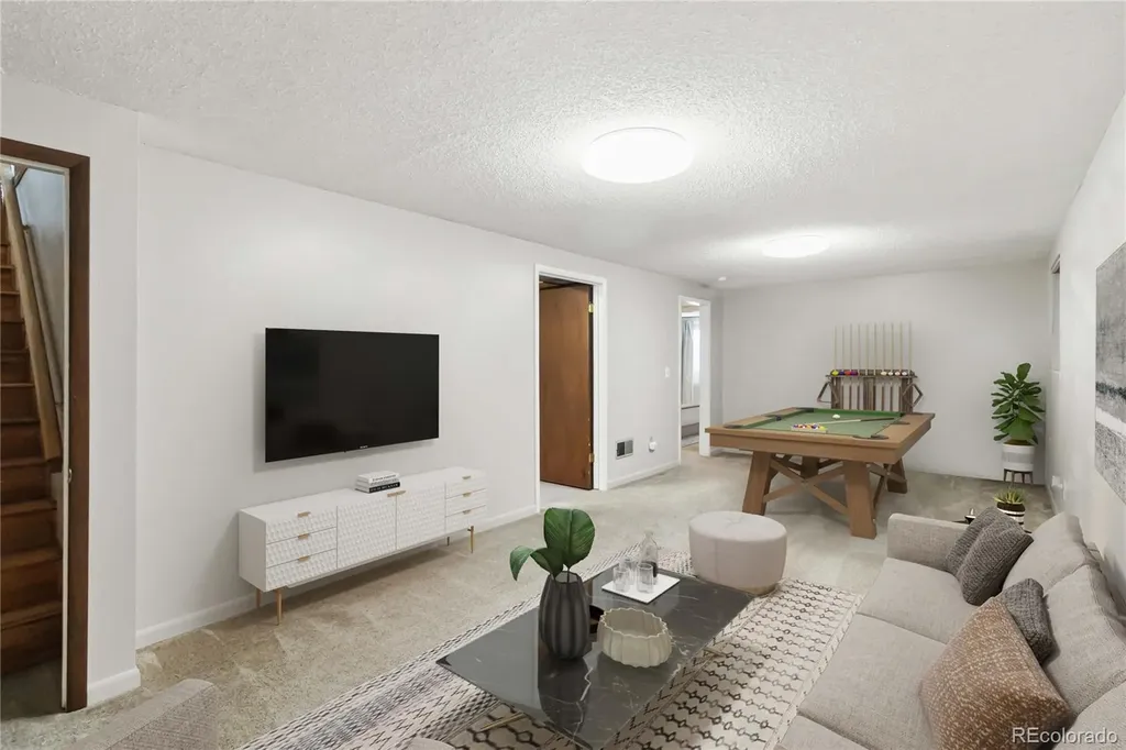 3276 S Hoyt Way Denver CO 80227