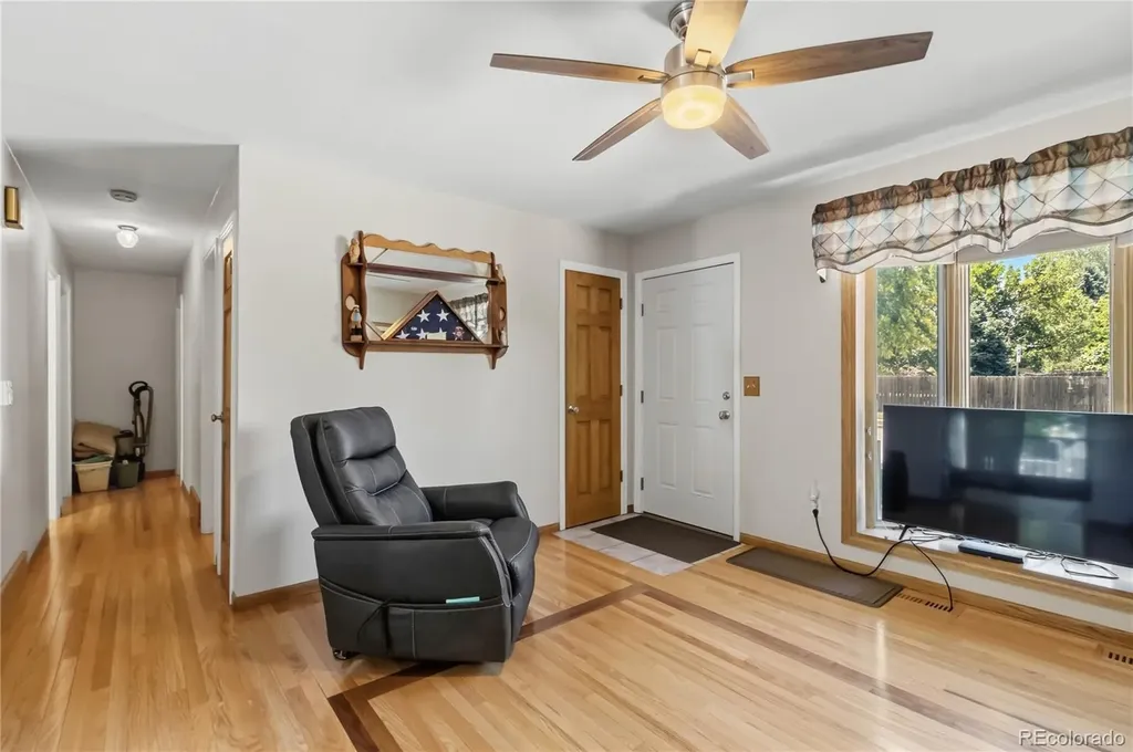 3276 S Hoyt Way Denver CO 80227