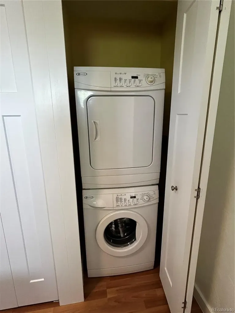 325 E Main Silver Cliff CO 81252