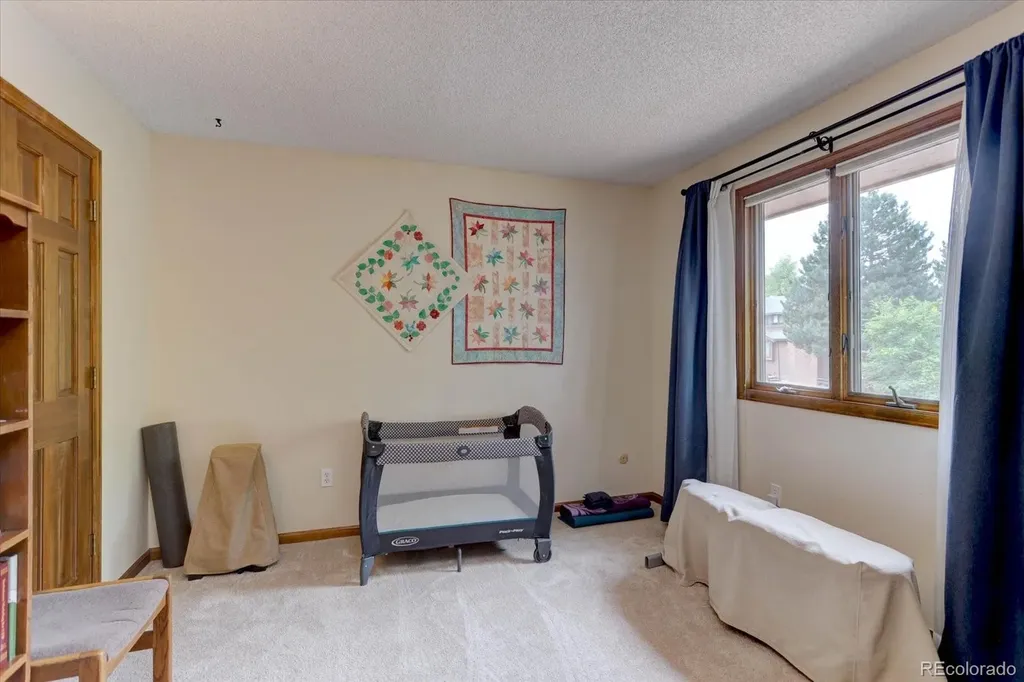11263 Quivas Loop Denver CO 80234