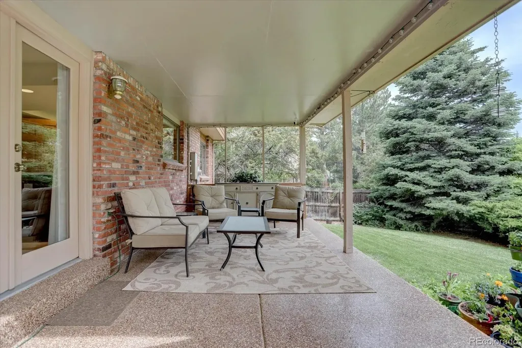 11263 Quivas Loop Denver CO 80234