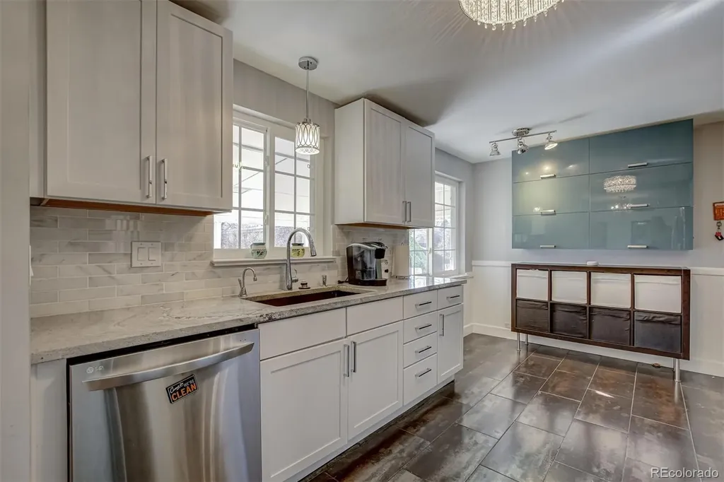 6688 S Wellington Court Centennial CO 80121