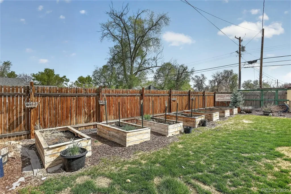 402 S 2nd Avenue Brighton CO 80601