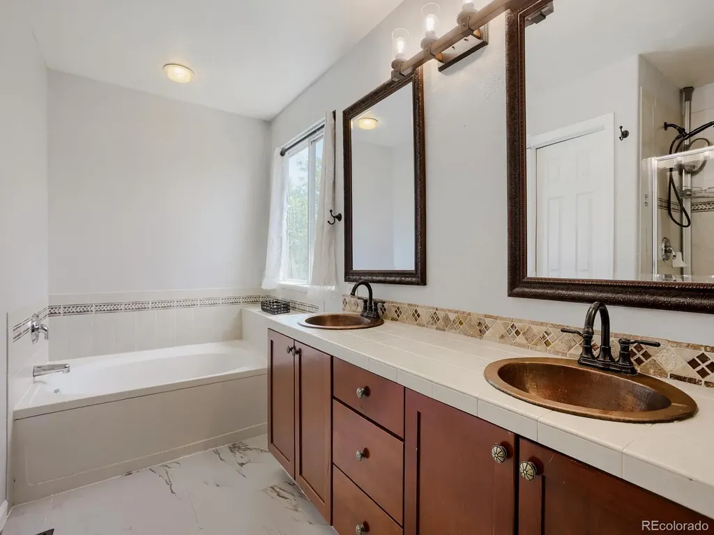6173 Shenandoah Avenue Longmont CO 80504