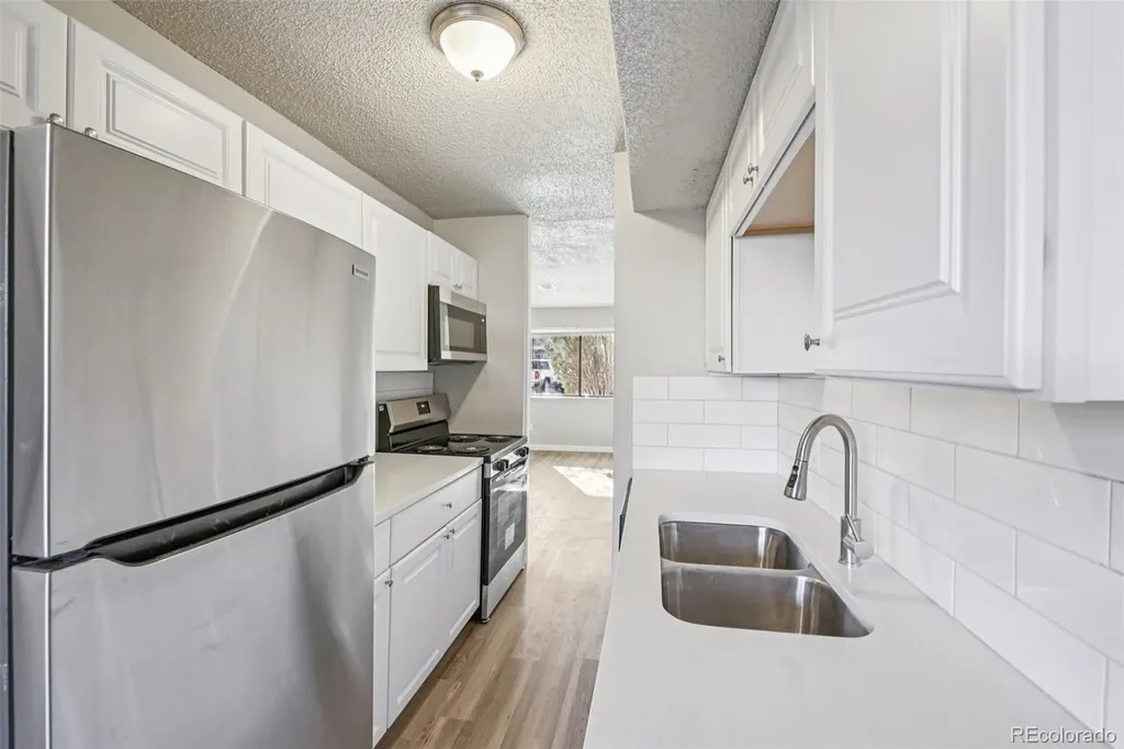 904 Excalibur Street Lafayette CO 80026