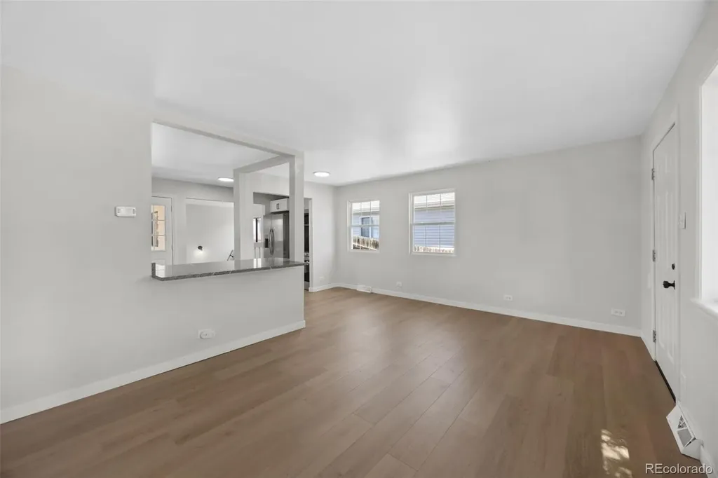 2355 W Hillside Avenue Englewood CO 80110